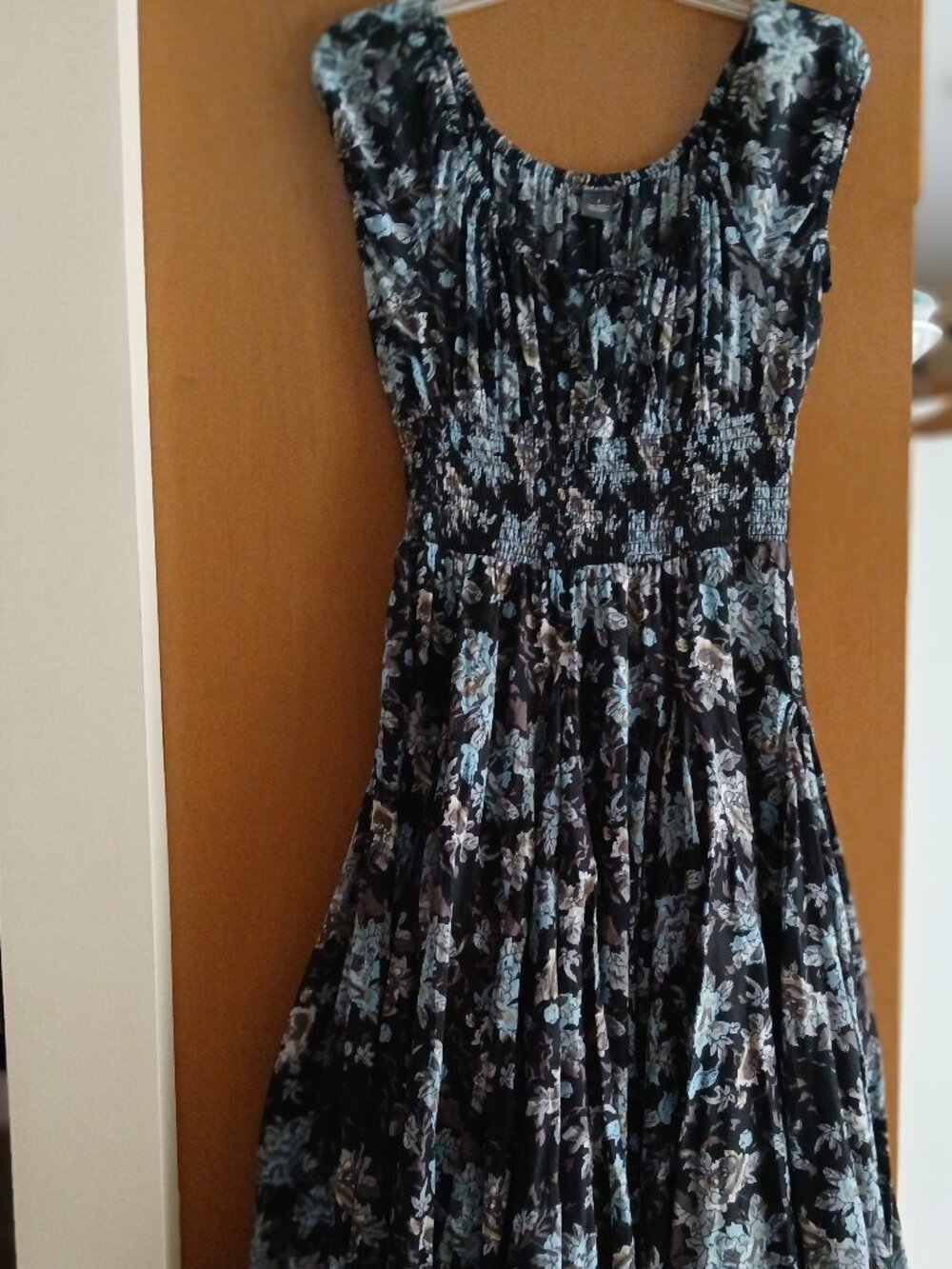 Beautiful Theodore and Chelsea Blue Floral Boho Peasant Dress like new size S